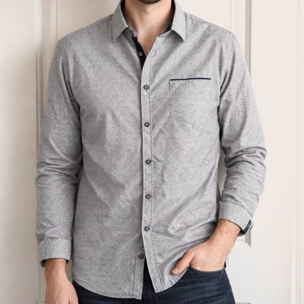 Craft + Flow Men’s Gray Button Up. Size XL.